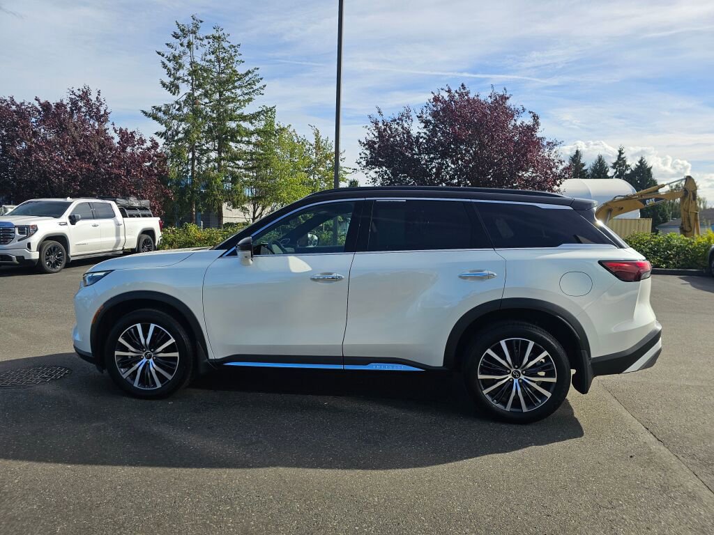 Used 2025 INFINITI QX60 Autograph w/ Cargo Package image 4