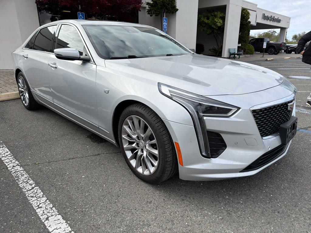 Used 2020 Cadillac CT6 Luxury AWD/4WD image 3