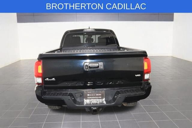 Used 2018 Toyota Tacoma TRD Off-Road w/ TRD Premium Off Road Package AWD/4WD image 7