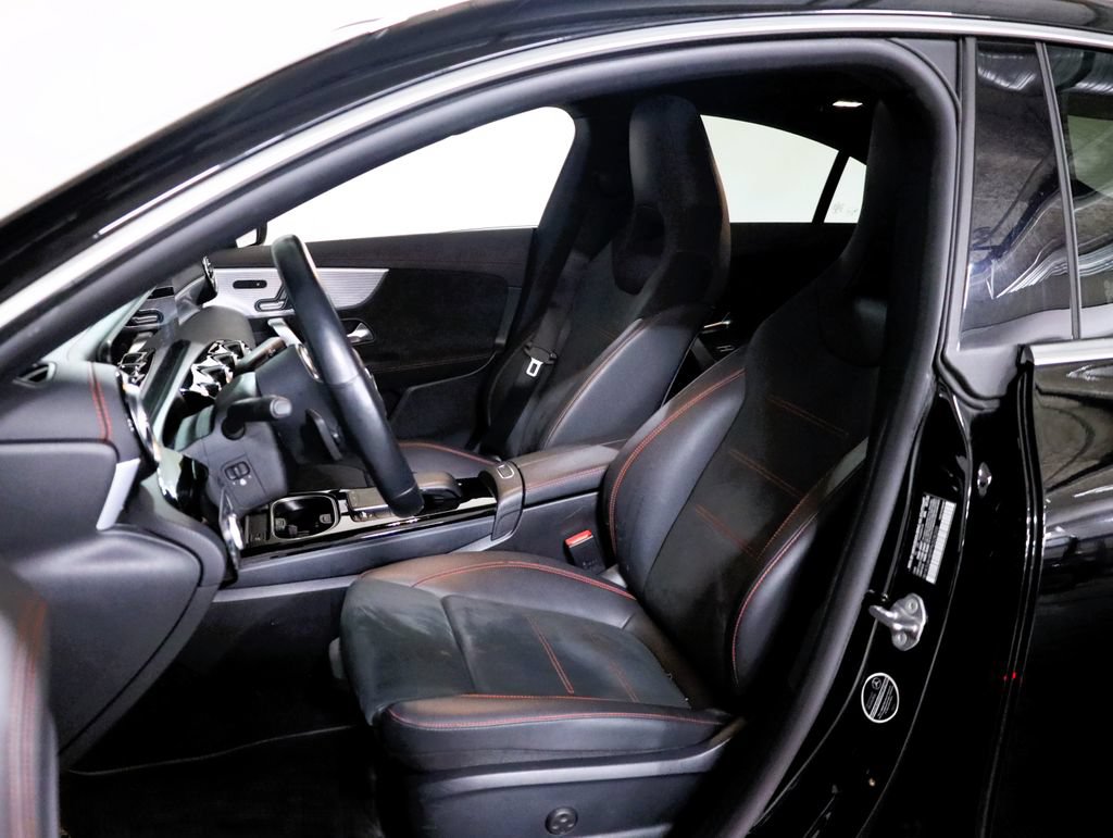 Used 2023 Mercedes-Benz CLA 250 4MATIC image 29