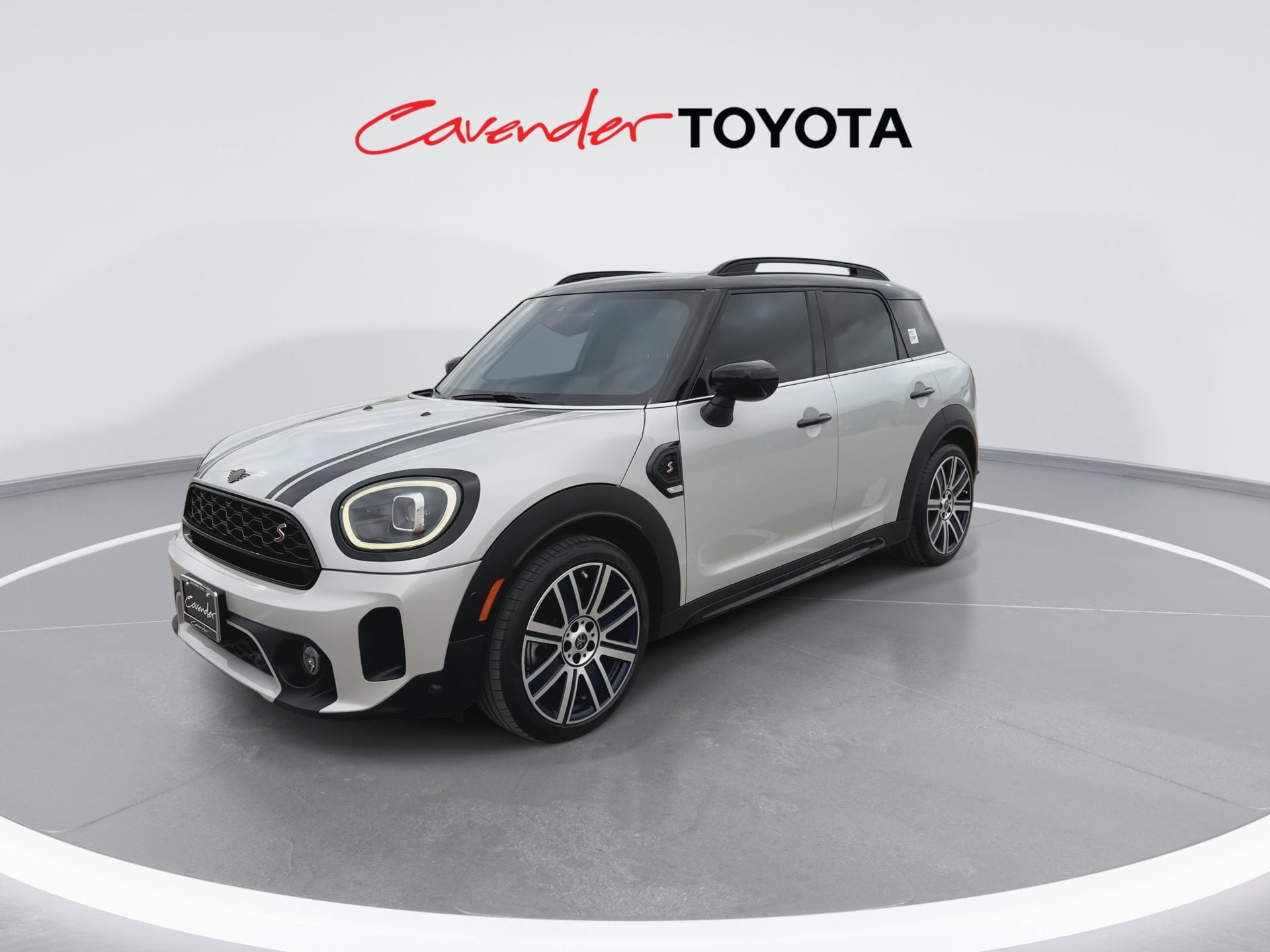 Used 2023 MINI Cooper Countryman S FWD image 4