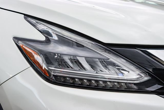 Used 2020 Nissan Murano SV image 10