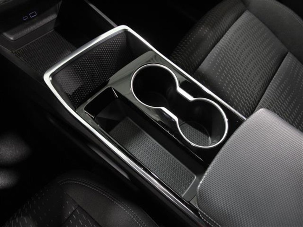 Certified 2025 Chevrolet Equinox LT w/ Safety and Technology Package image 16