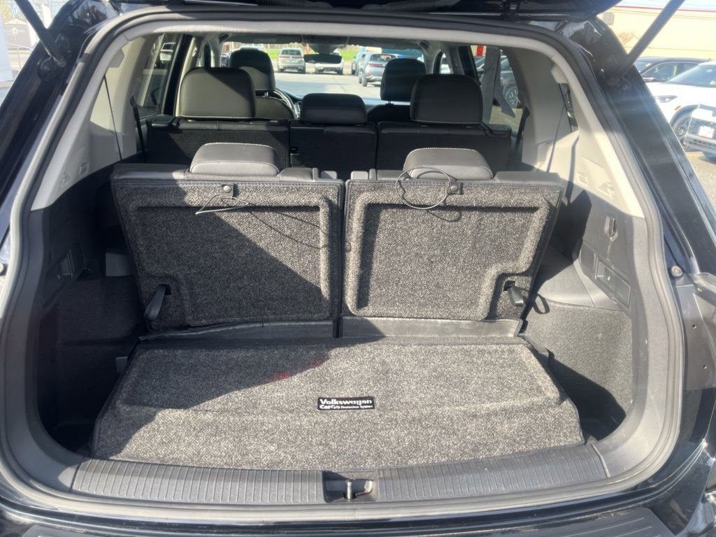 Used 2023 Volkswagen Tiguan SE FWD image 14