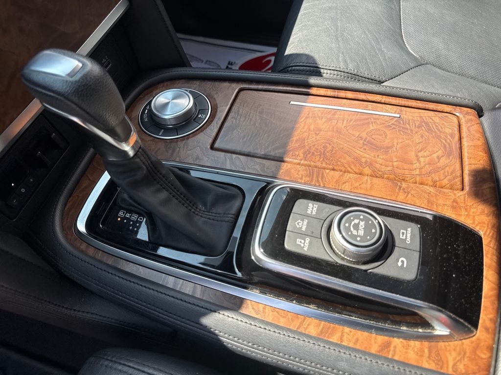 Used 2023 Nissan Armada SL w/ Captain's Chairs Package AWD/4WD image 18