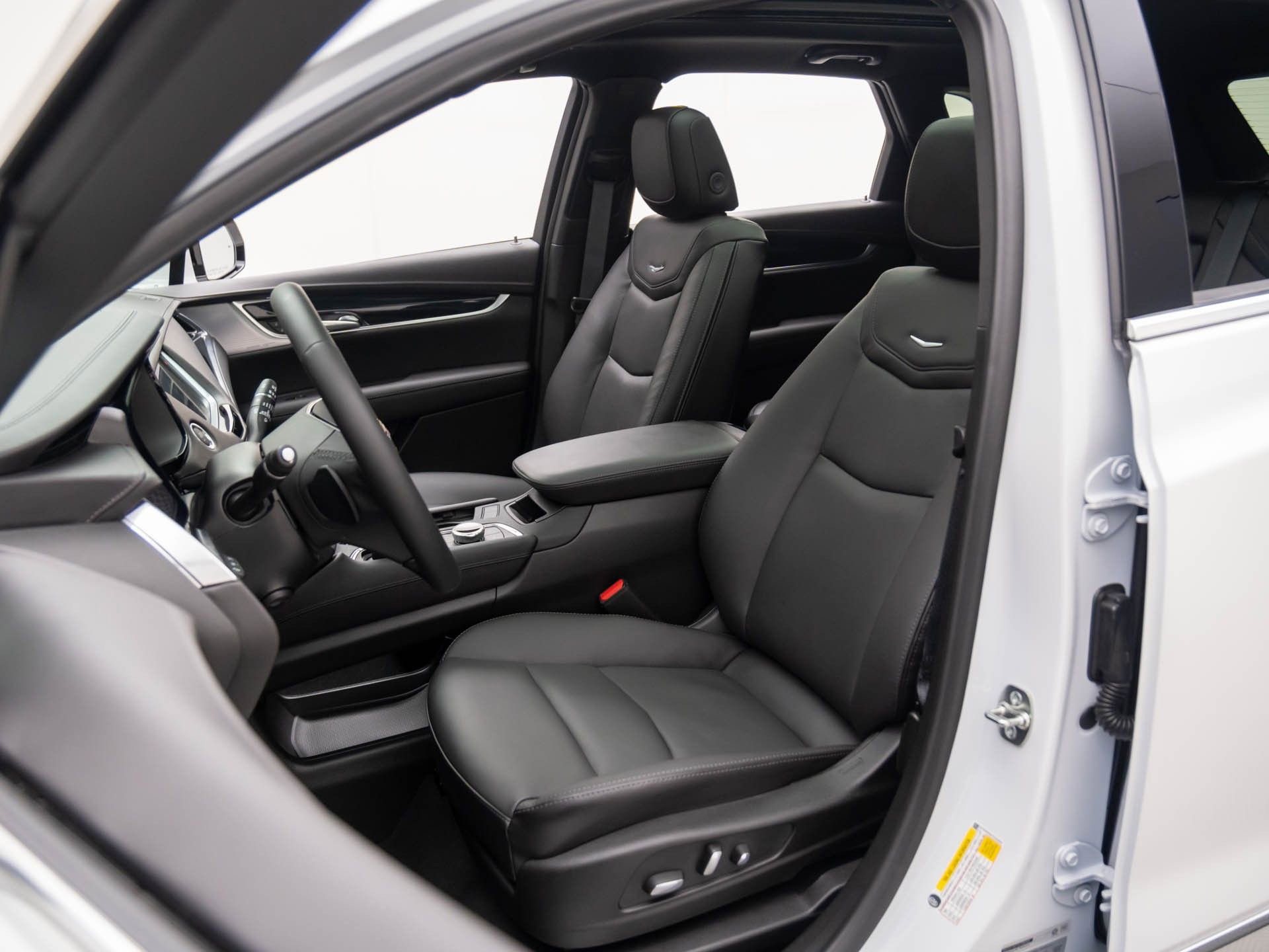 New 2026 Cadillac XT5 Premium Luxury w/ Driver Assist Package image 10