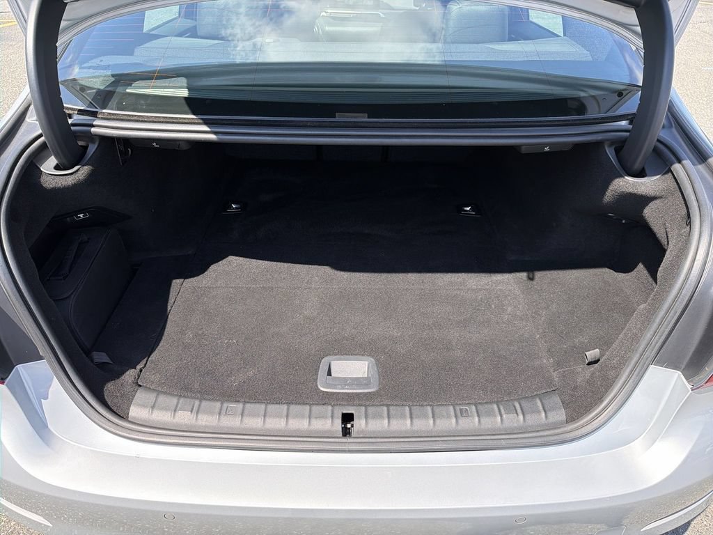 Used 2018 BMW 530e xDrive AWD/4WD image 27