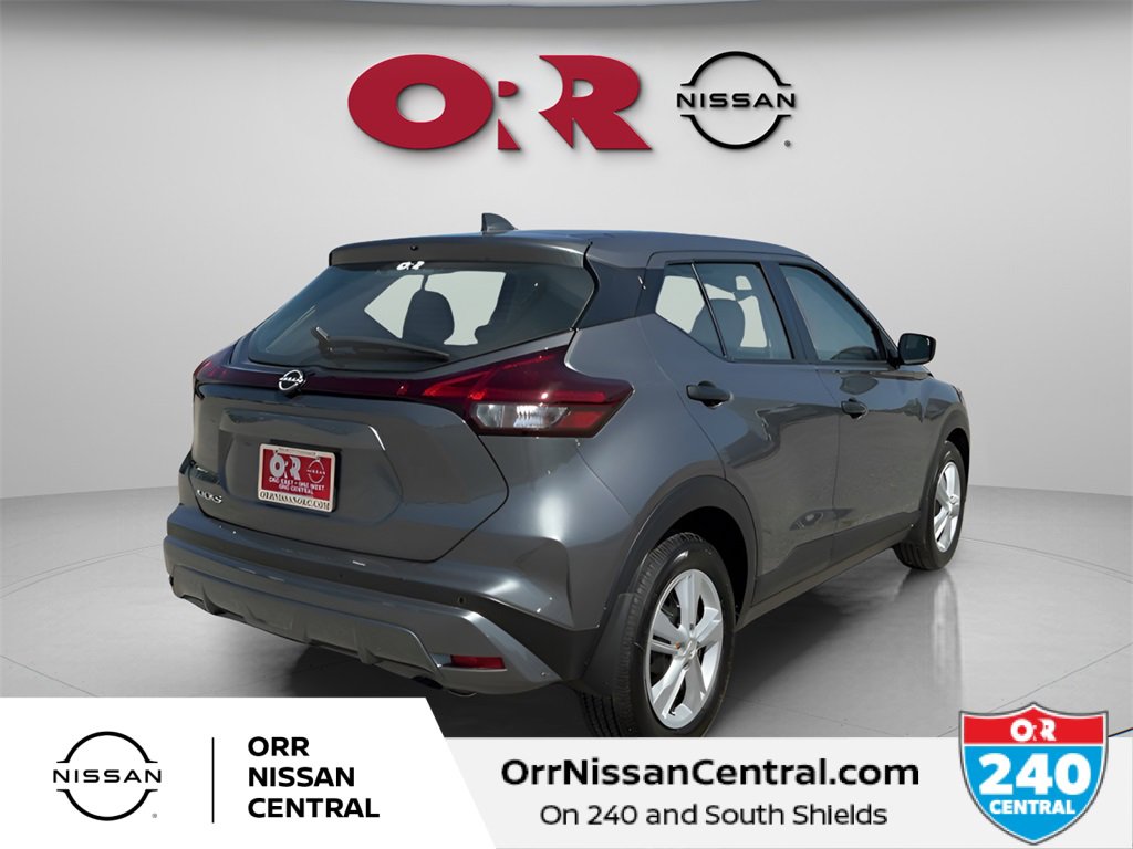 New 2025 Nissan Kicks Play S image 5