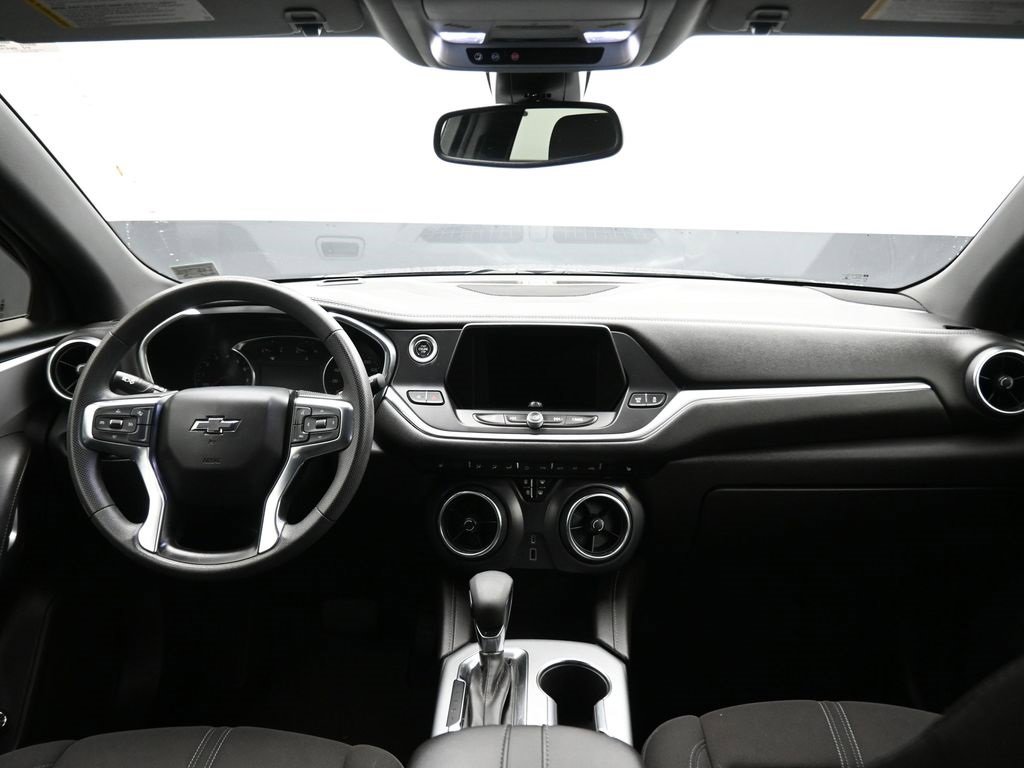 Used 2022 Chevrolet Blazer LT image 37