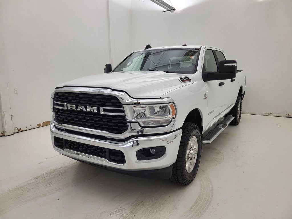 Used 2024 RAM 2500 Big Horn w/ Off Road Package AWD/4WD image 19