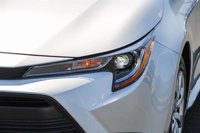 Used 2024 Toyota Corolla LE image 7
