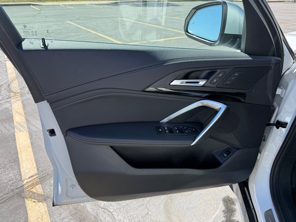 Used 2023 BMW X1 xDrive28i w/ Convenience Package image 9