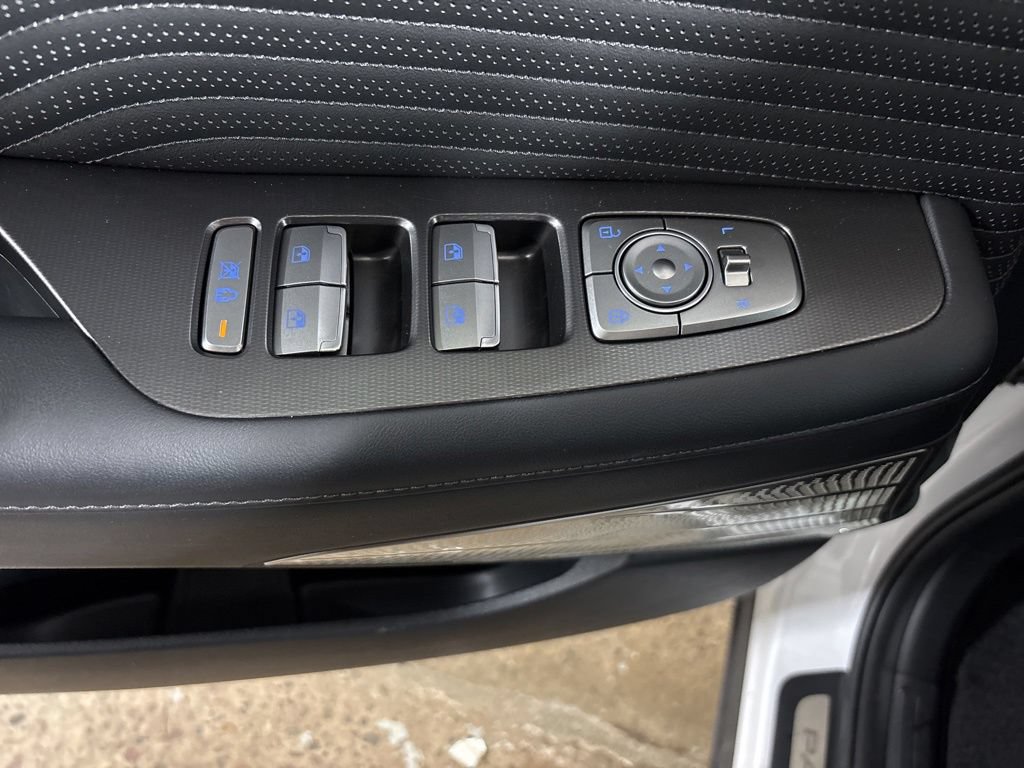 Used 2025 Hyundai Palisade Calligraphy AWD/4WD image 11