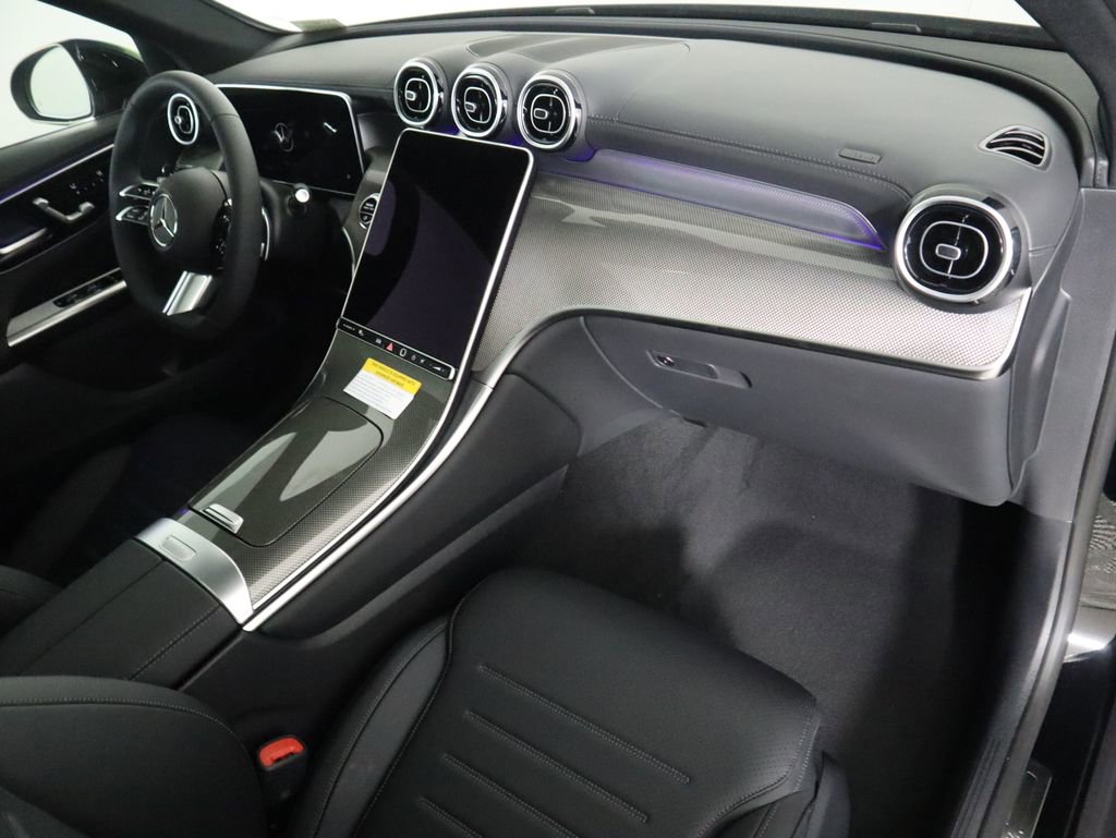 New 2026 Mercedes-Benz GLC 300 image 18