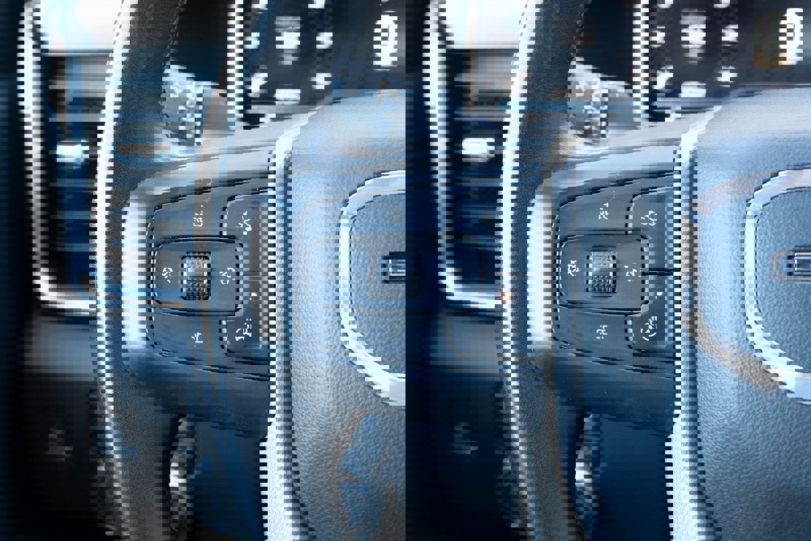 Used 2024 GMC Sierra 1500 Denali image 6