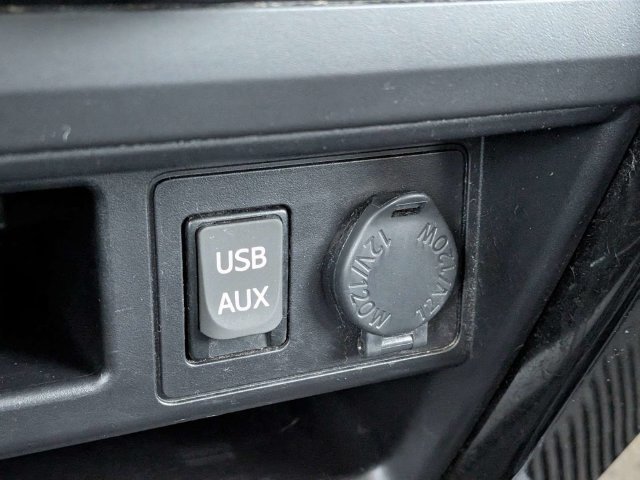 Used 2018 Toyota 4Runner TRD Off-Road AWD/4WD image 23