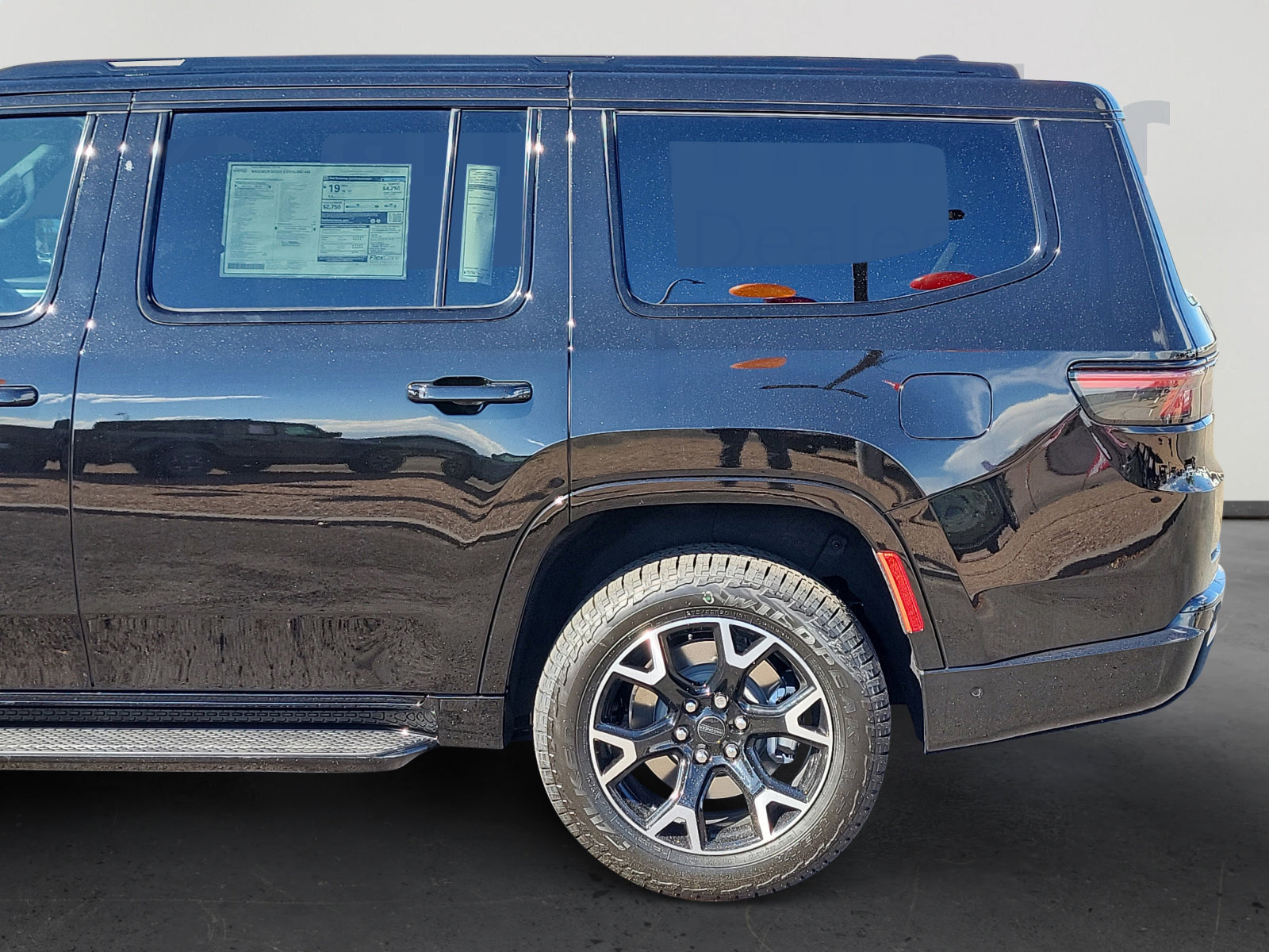 New 2025 Jeep Wagoneer Series II image 4