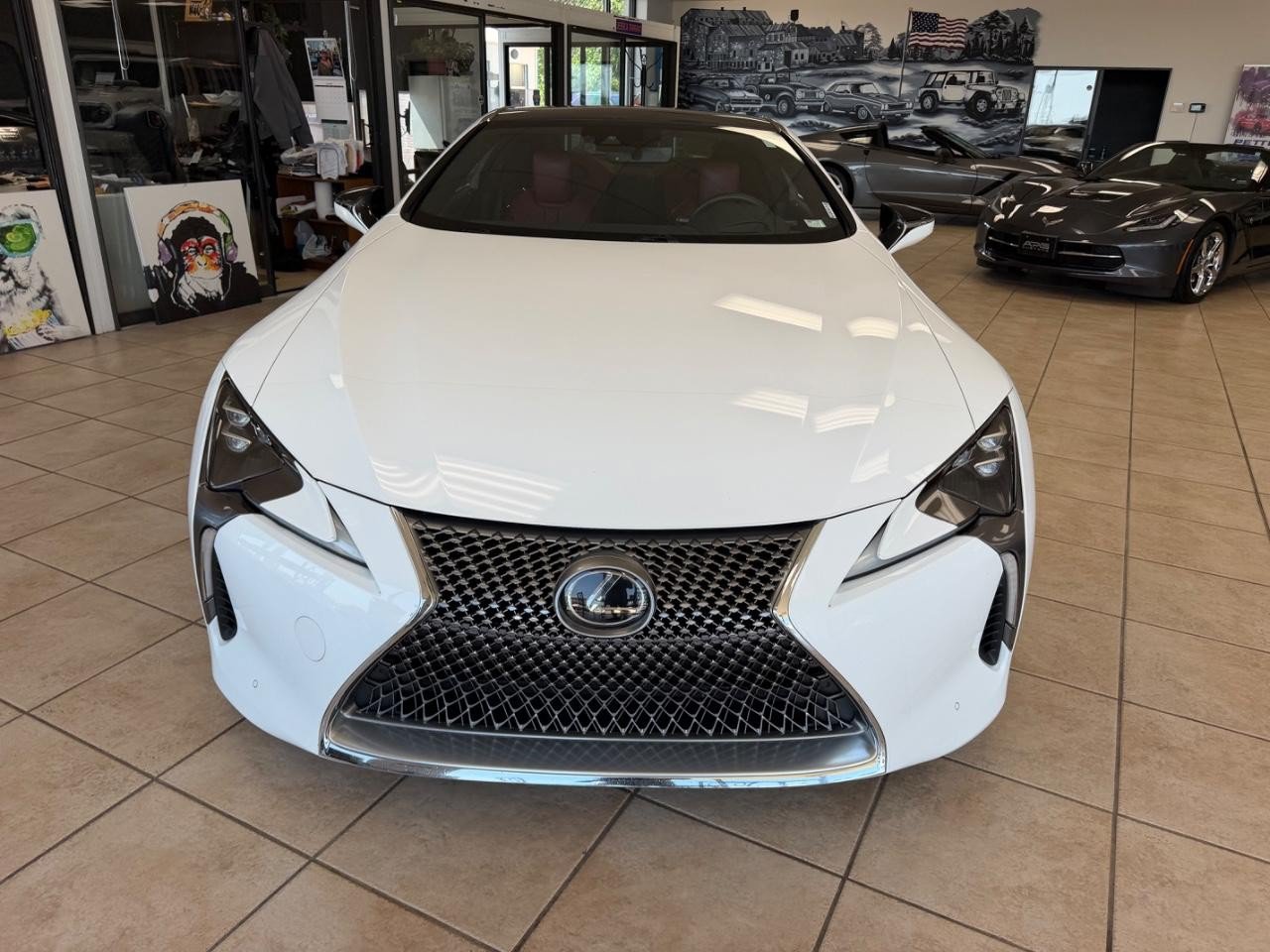 Used 2018 Lexus LC 500 Coupe w/ Touring Package RWD image 8