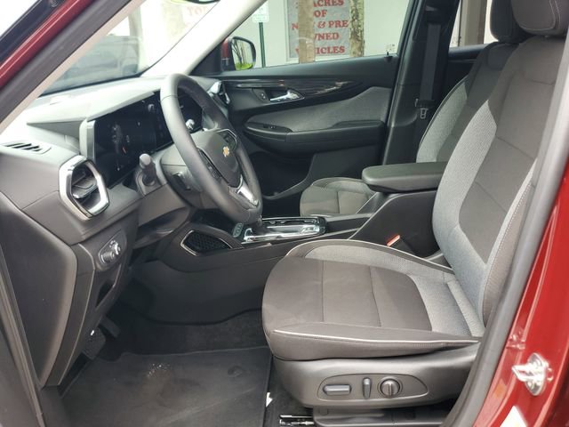 Certified 2024 Chevrolet TrailBlazer LT w/ Convenience Package FWD image 17