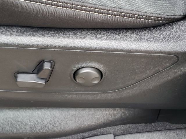 New 2026 RAM 1500 4x4 Crew Cab image 12