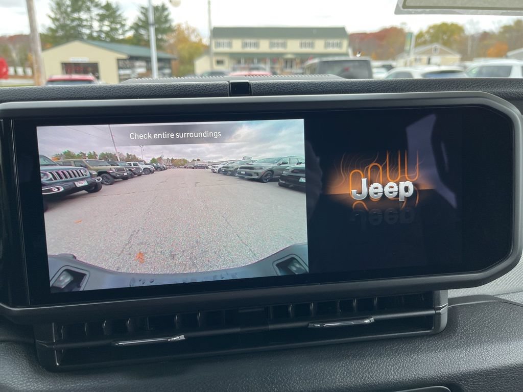 New 2026 Jeep Gladiator Sport AWD/4WD image 25
