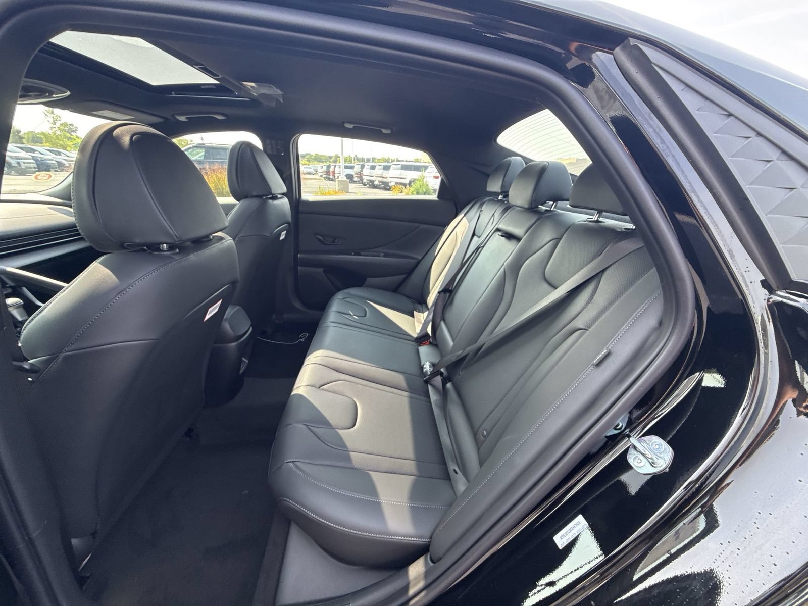 New 2026 Hyundai Elantra SEL Sport FWD image 24