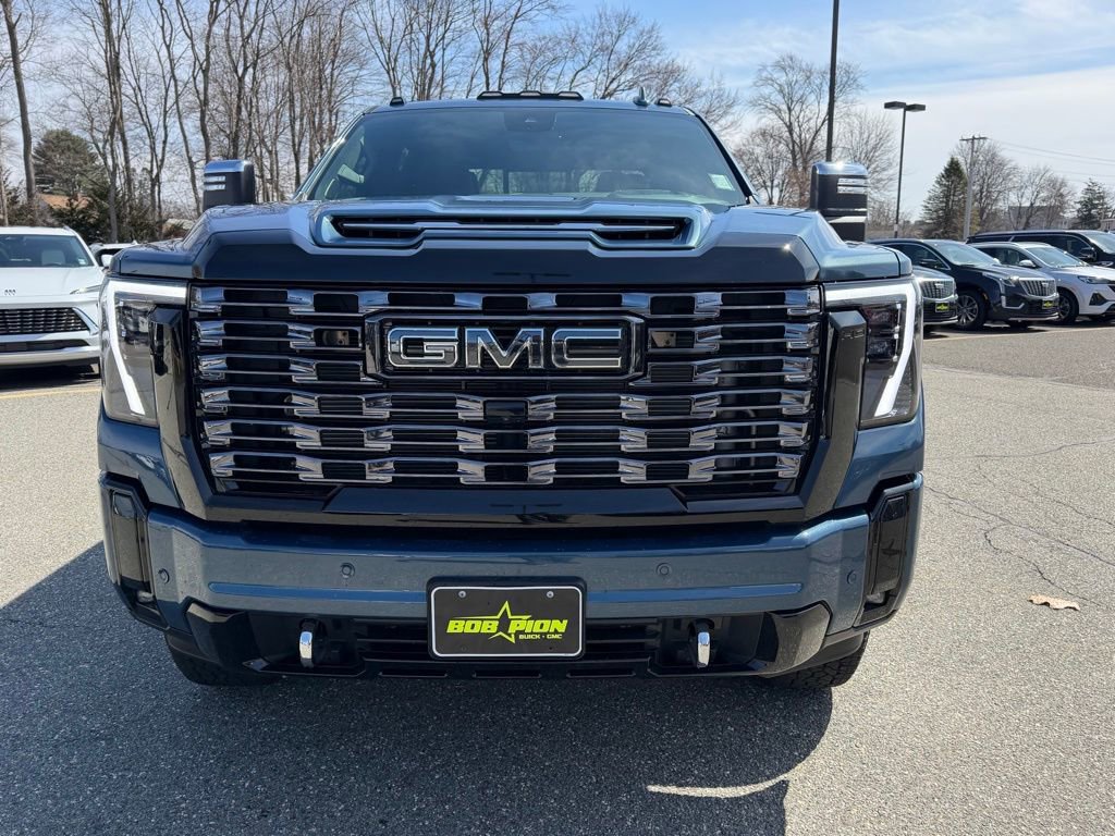 Used 2025 GMC Sierra 2500 Denali Ultimate image 7