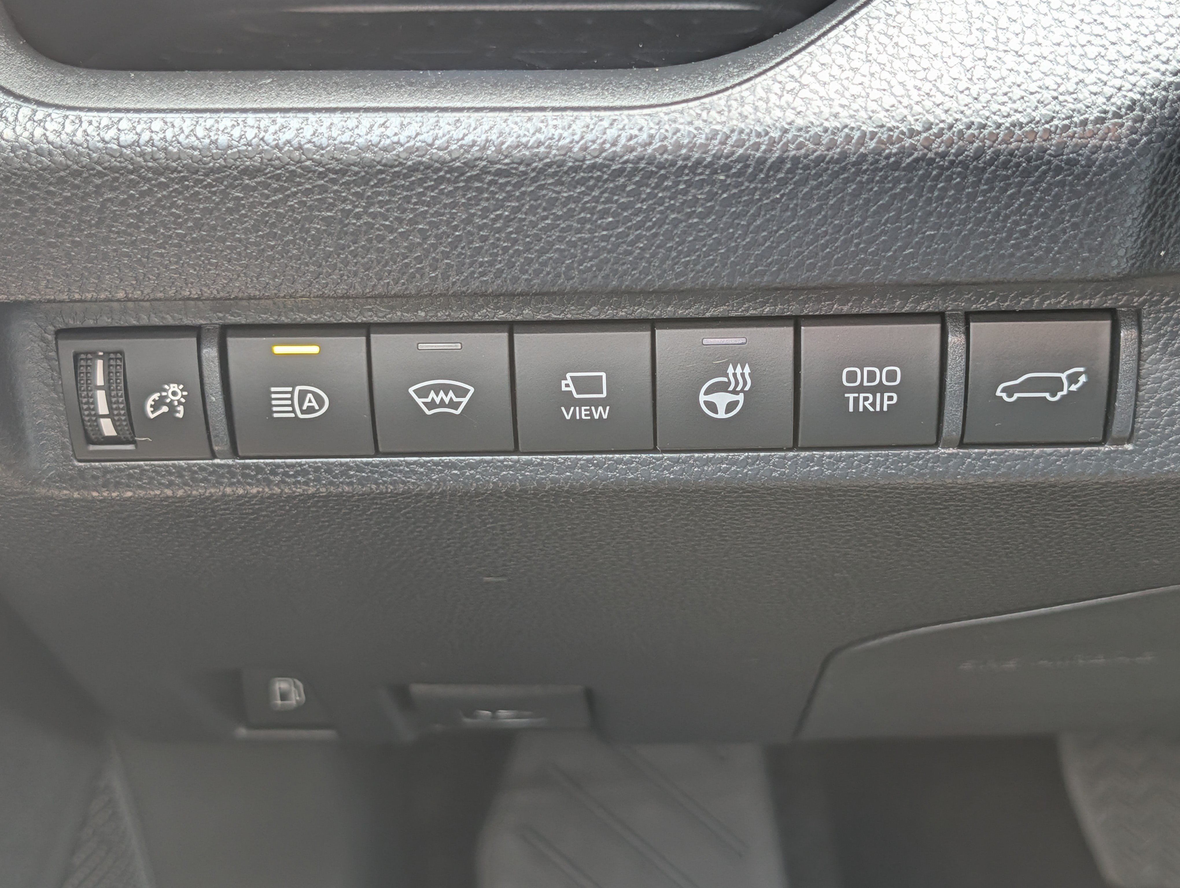 Used 2023 Toyota RAV4 XSE AWD/4WD image 26