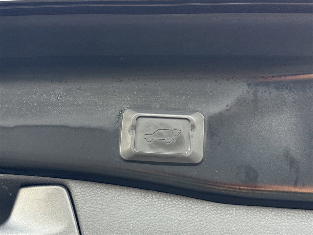 Used 2020 Toyota RAV4 TRD Off-Road image 21