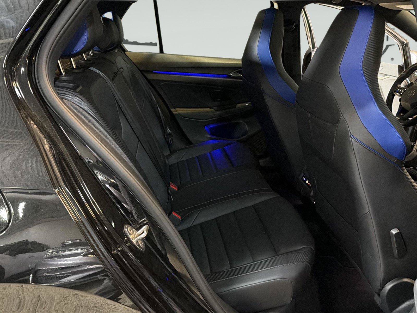Used 2024 Volkswagen Golf R AWD/4WD image 33