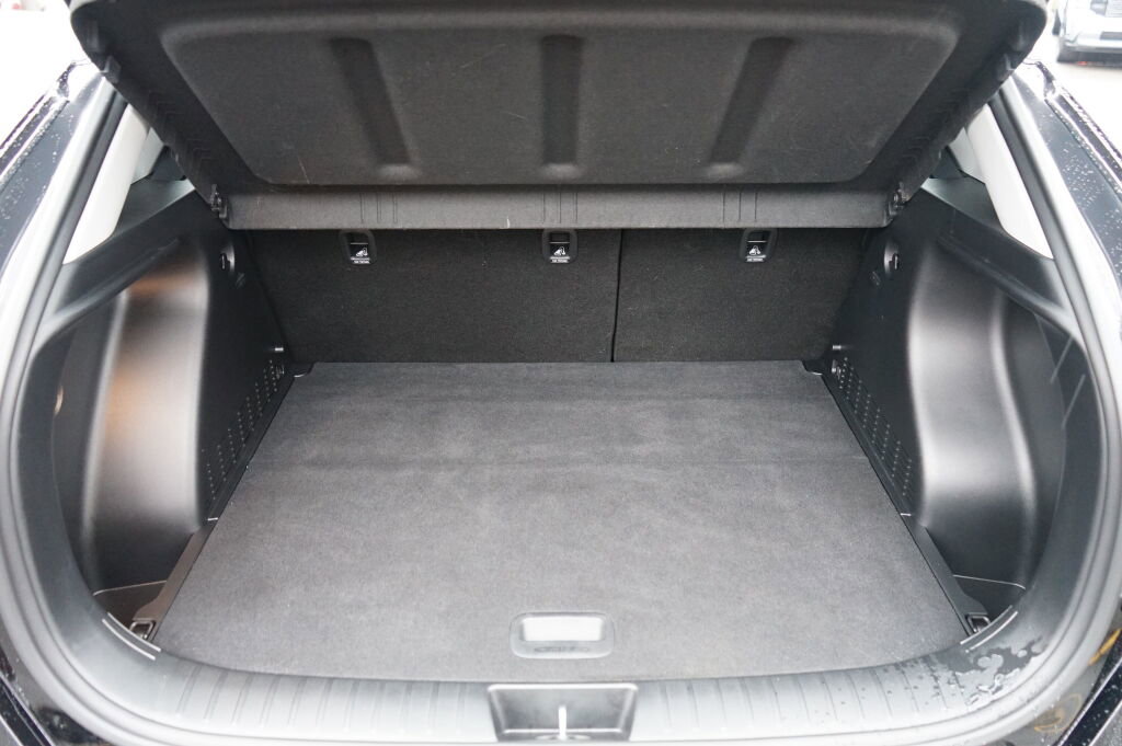 Used 2024 Hyundai Kona SE image 8