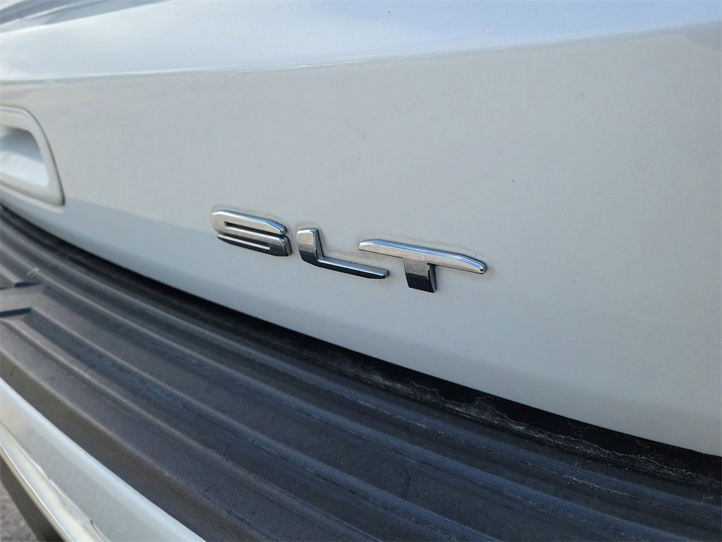 Used 2021 GMC Yukon SLT w/ SLT Premium Package image 10