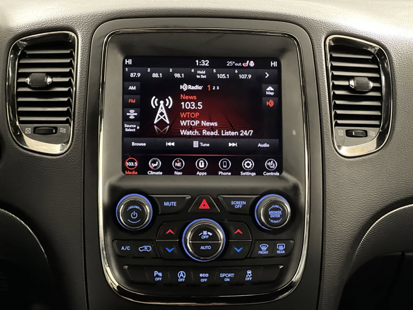 Used 2020 Dodge Durango GT image 17