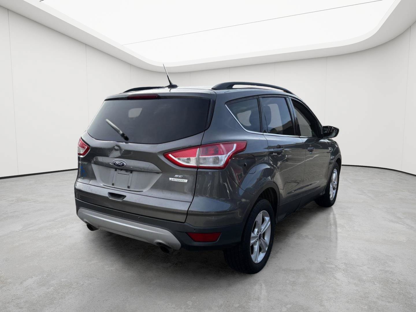 Used 2014 Ford Escape SE w/ Equipment Group 201A FWD image 9