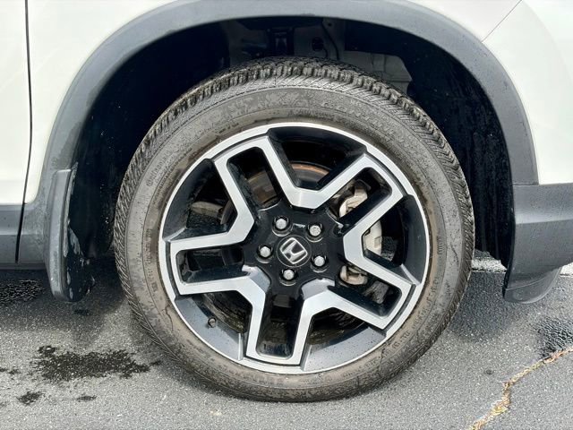 Used 2023 Honda Passport Elite image 32