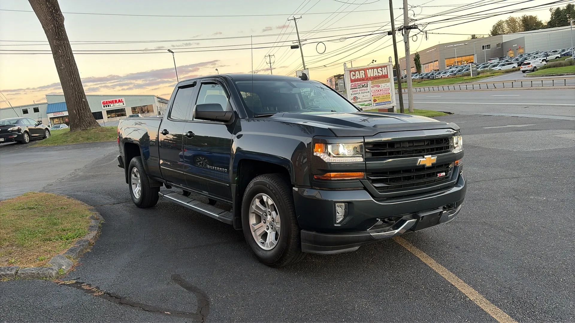 Used 2019 Chevrolet Silverado 1500 LT w/ All Star Edition image 14