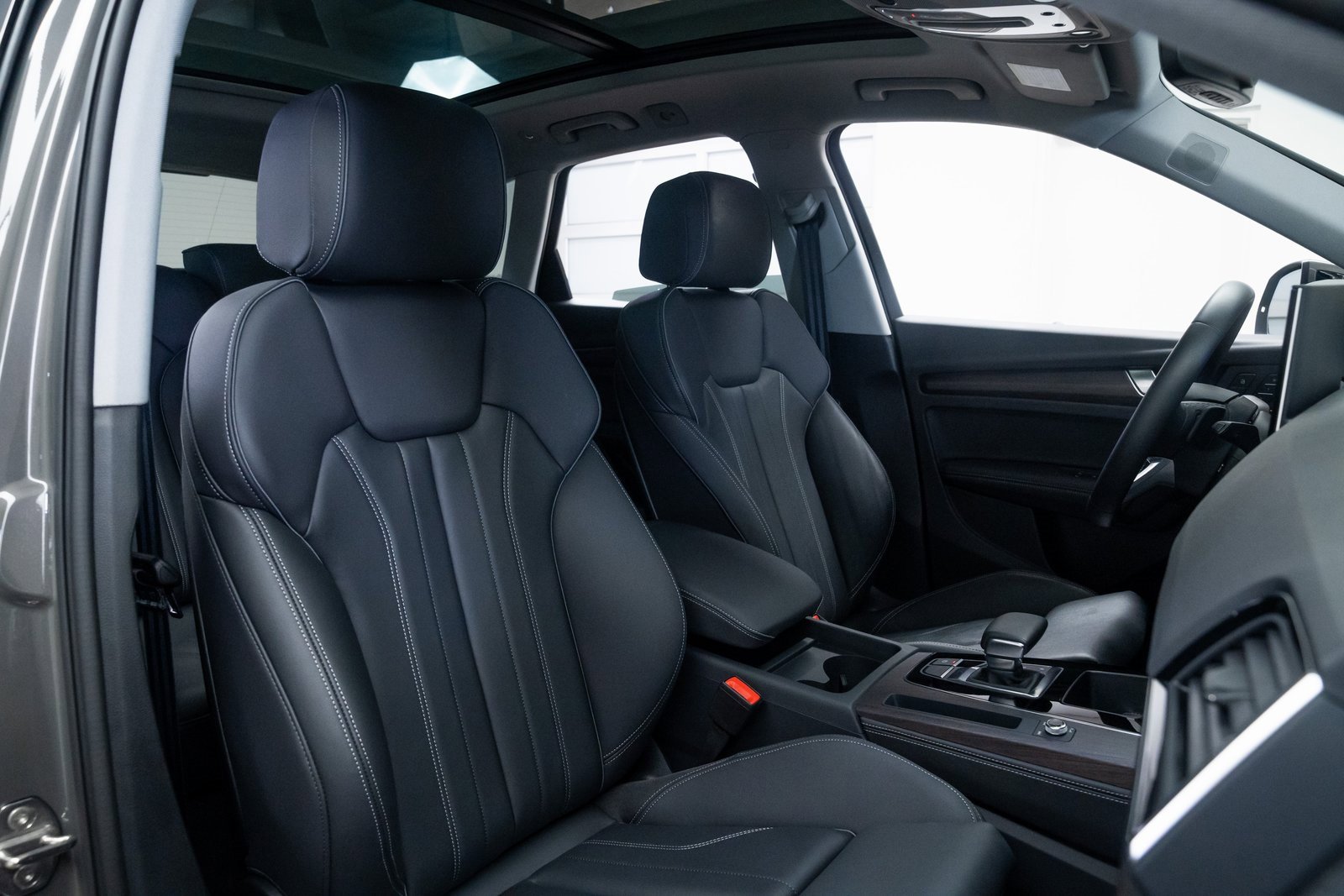 Used 2025 Audi Q5 e Premium Plus image 25