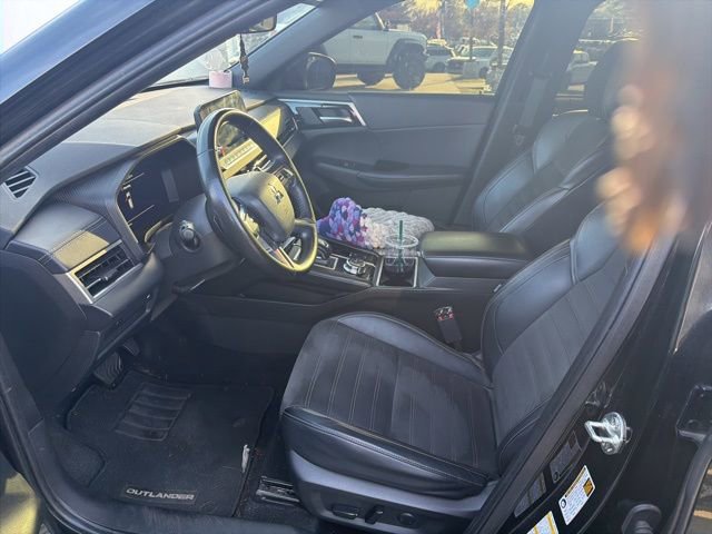 Used 2024 Mitsubishi Outlander SE Black Edition image 10