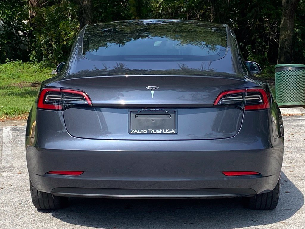 Used 2023 Tesla Model 3 Standard Range RWD image 11