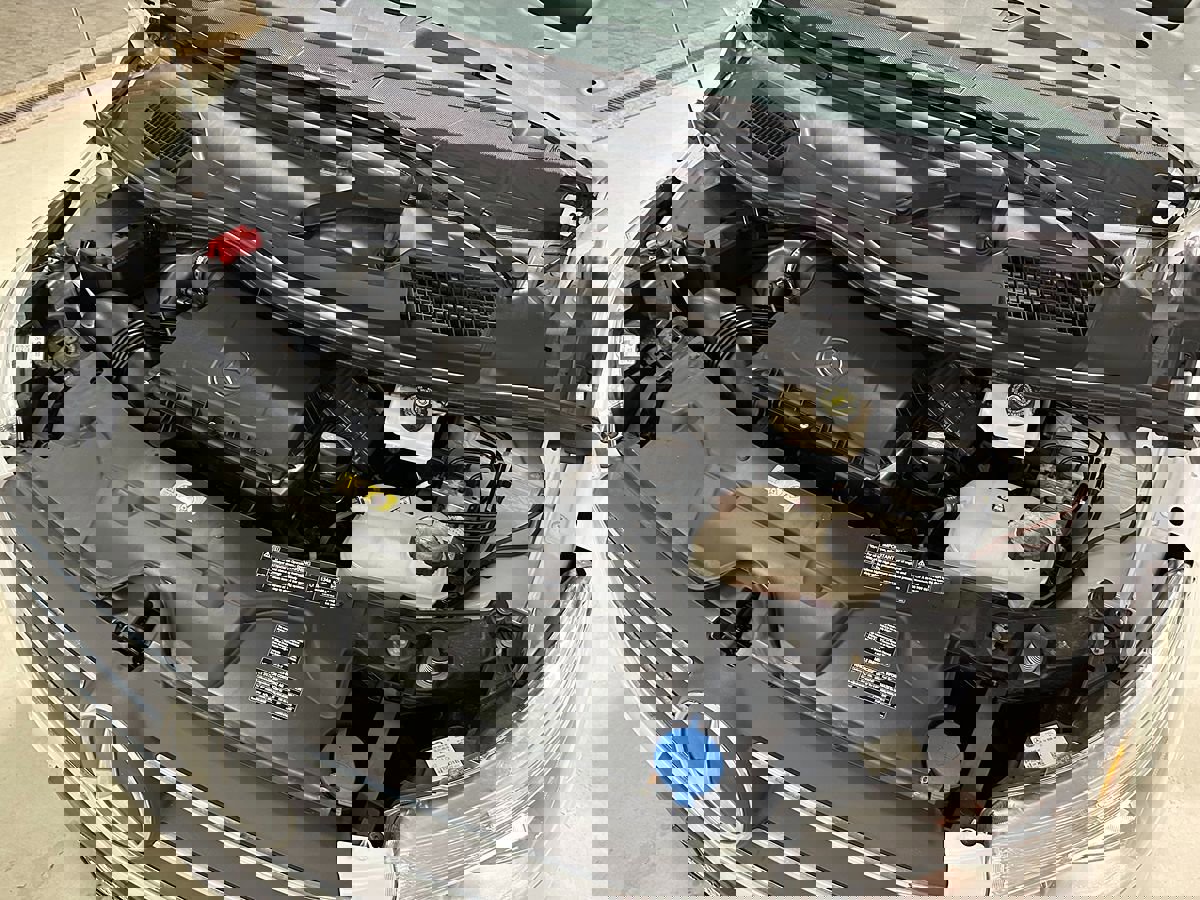 Used 2023 Mercedes-Benz Metris image 4