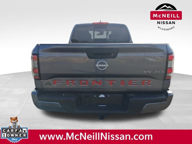 Used 2023 Nissan Frontier SV image 5