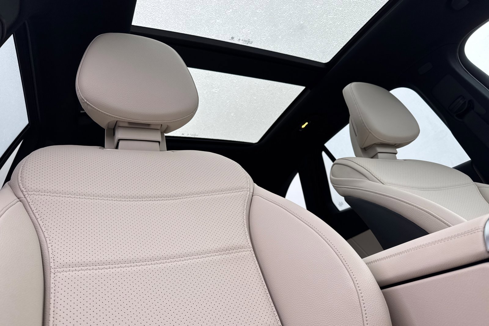 New 2026 Mercedes-Benz GLC 300 4MATIC image 17