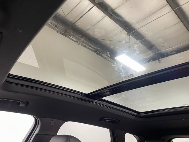 Used 2022 Chevrolet Blazer RS w/ Driver Confidence II Package image 19