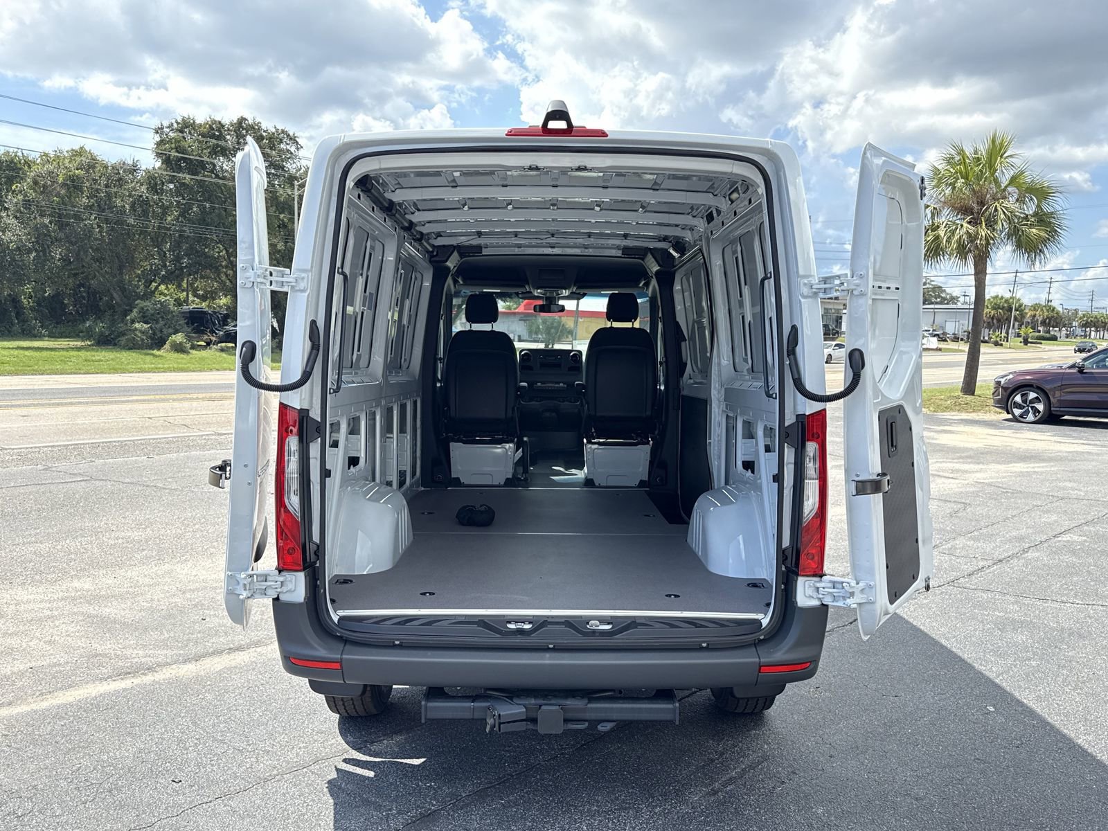 New 2025 Mercedes-Benz Sprinter 2500 image 7