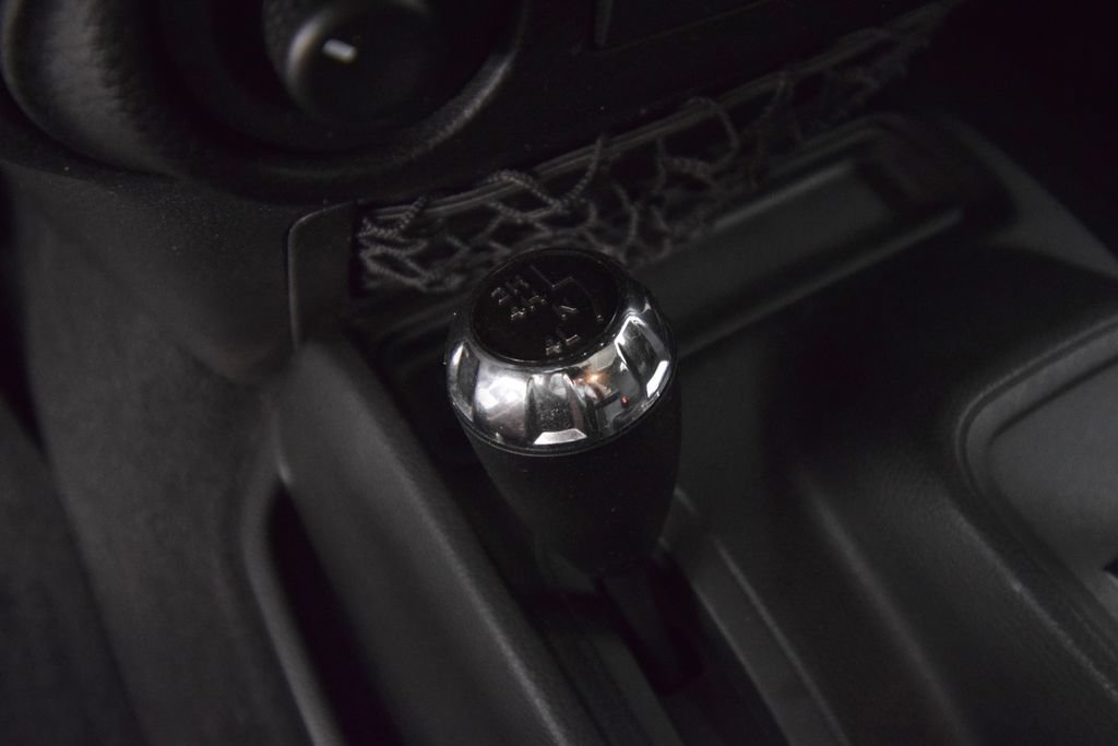 Used 2012 Jeep Wrangler Sport AWD/4WD image 17