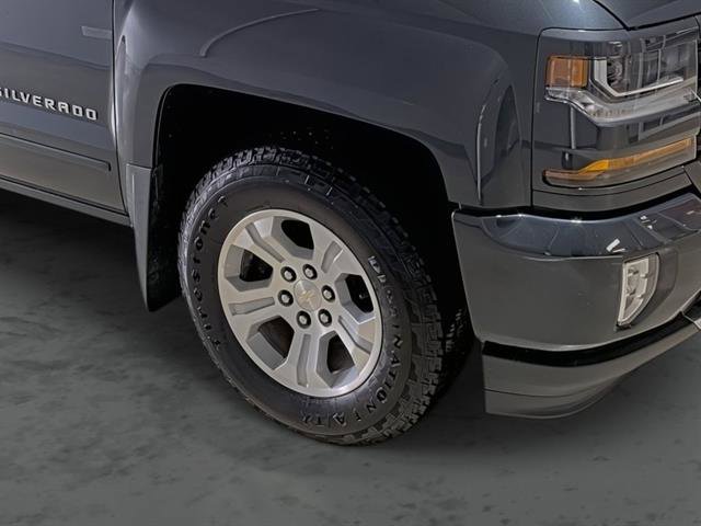 Used 2018 Chevrolet Silverado 1500 LT w/ All Star Edition AWD/4WD image 14