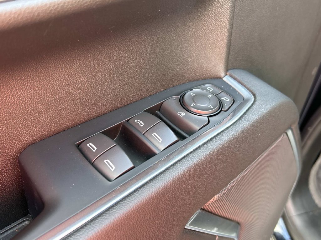 Used 2022 Chevrolet Silverado 1500 RST AWD/4WD image 15