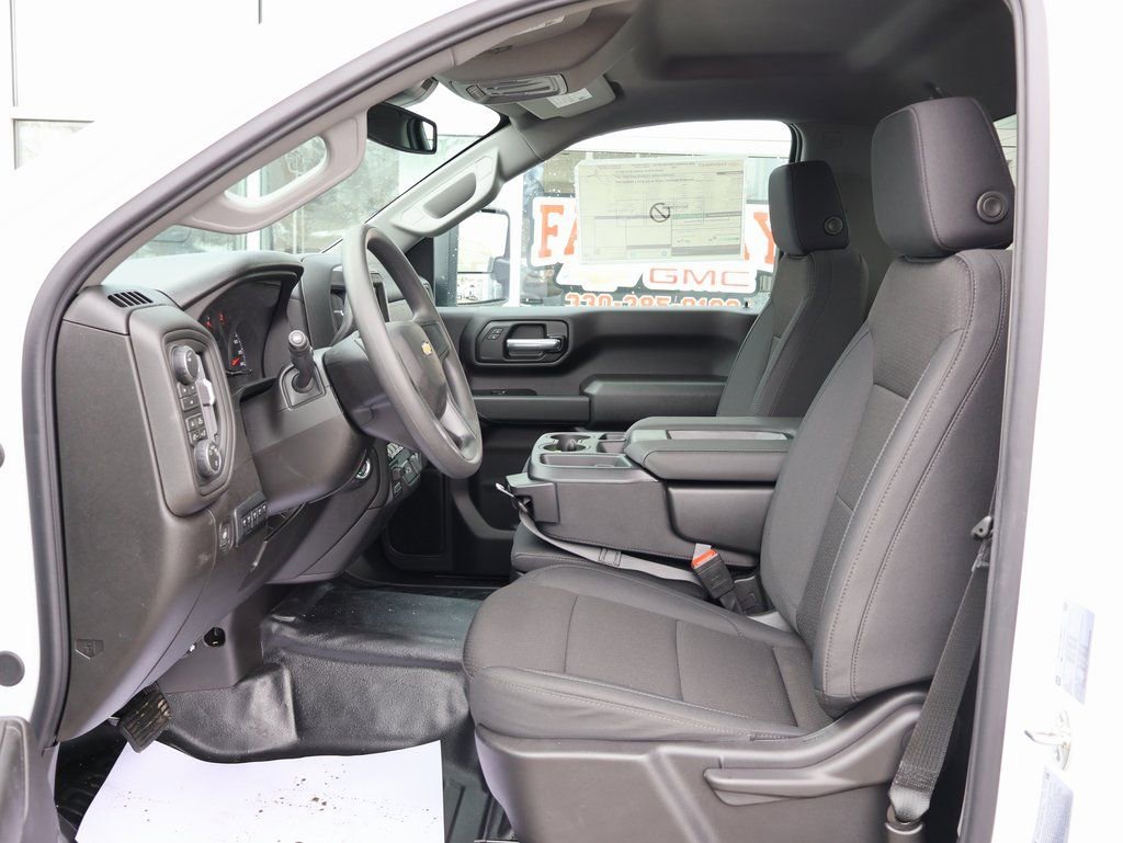 New 2026 Chevrolet Silverado 3500 W/T image 15