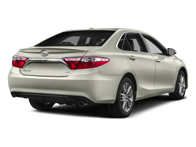 Used 2016 Toyota Camry SE FWD image 2