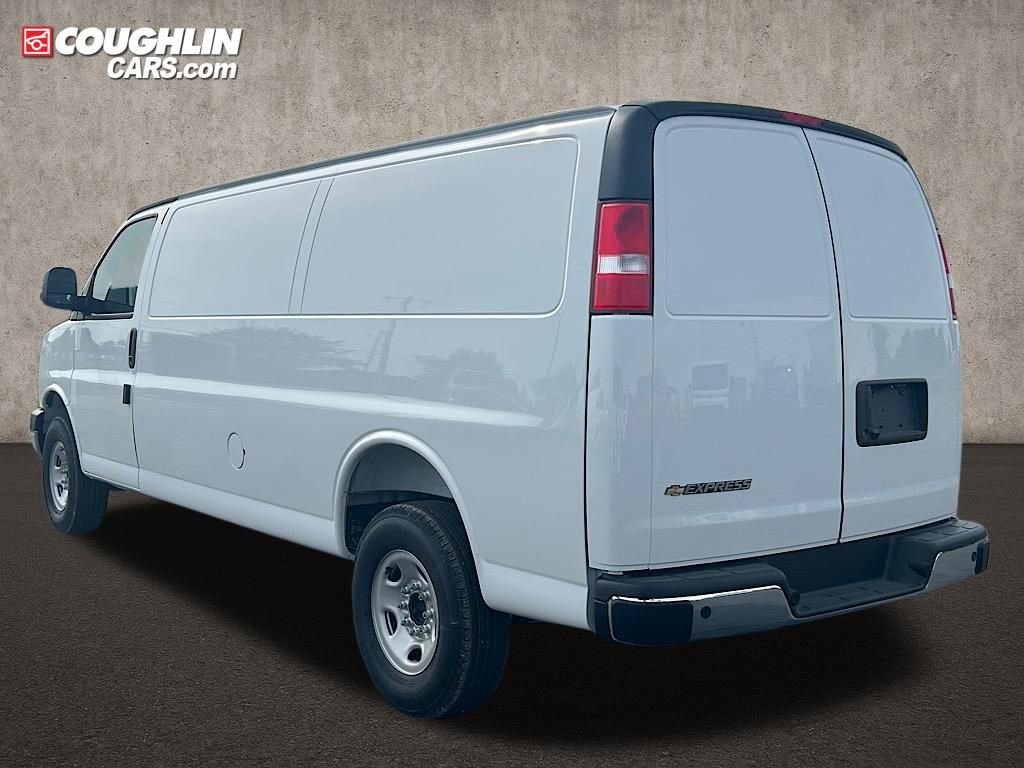 New 2025 Chevrolet Express 3500 Extended w/ Driver Convenience Package image 9